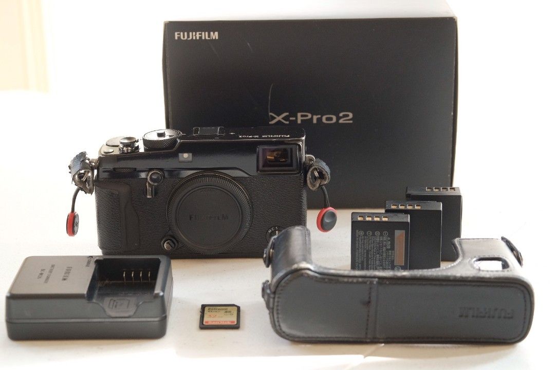 Fujifilm xpro2 mirrorless rangefinder camera, Photography, Cameras on