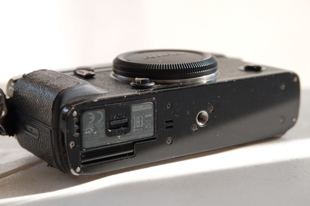Fujifilm xpro2 mirrorless rangefinder camera, Photography, Cameras on