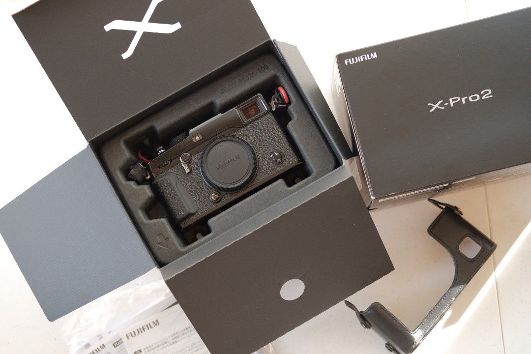 Fujifilm xpro2 mirrorless rangefinder camera, Photography, Cameras on