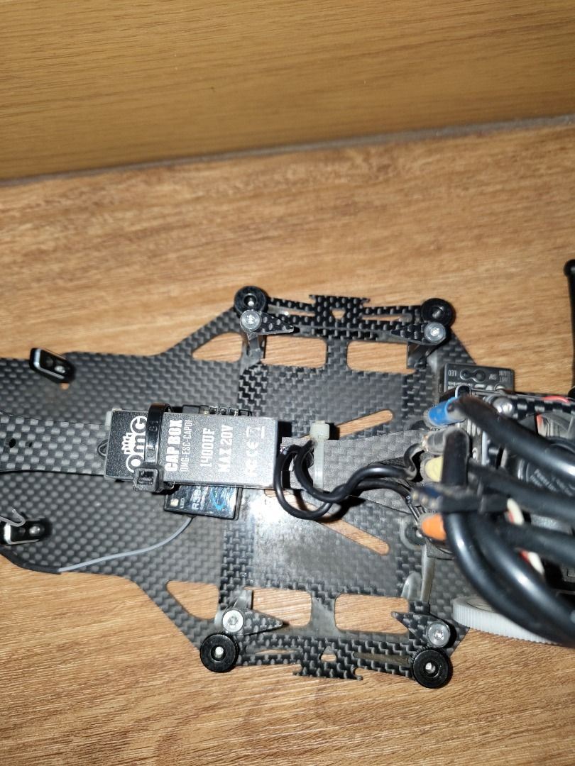 GT Workz YD2 Carbon Fiber Battery Holder, Hobbies & Toys, Toys & Games