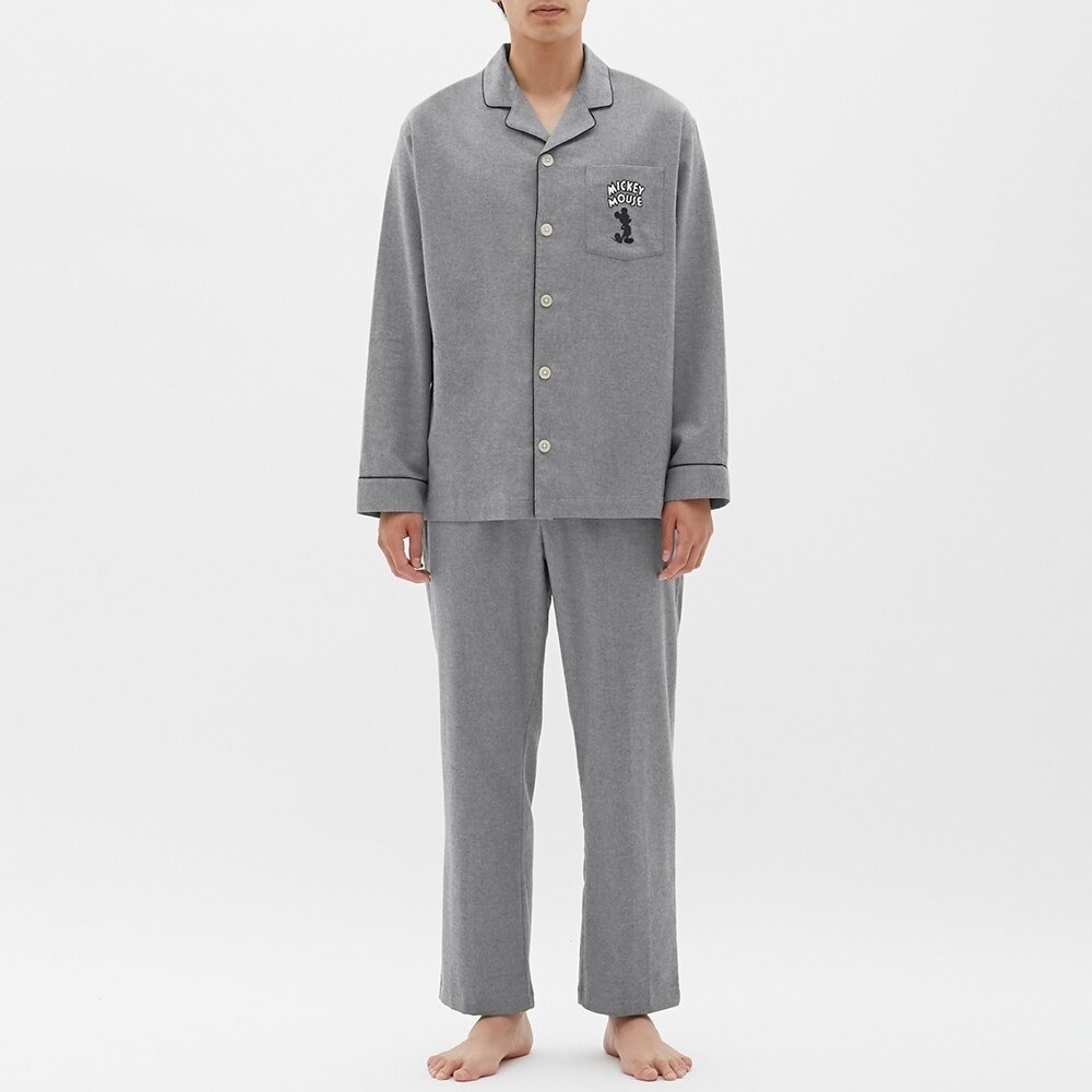 GU UNIQLO Disney Pajama Top, Men's Fashion, Tops & Sets, Sleep and