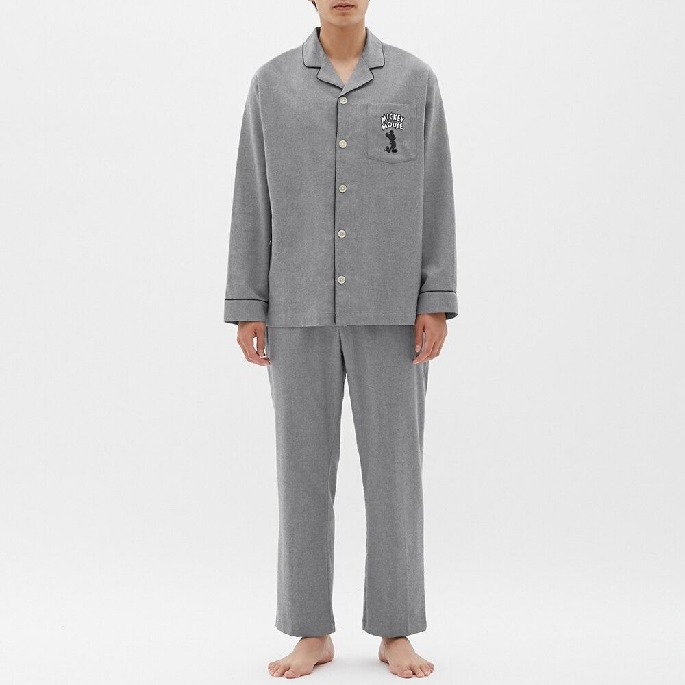 GU UNIQLO Disney Pajama Top, Men's Fashion, Tops & Sets, Sleep and