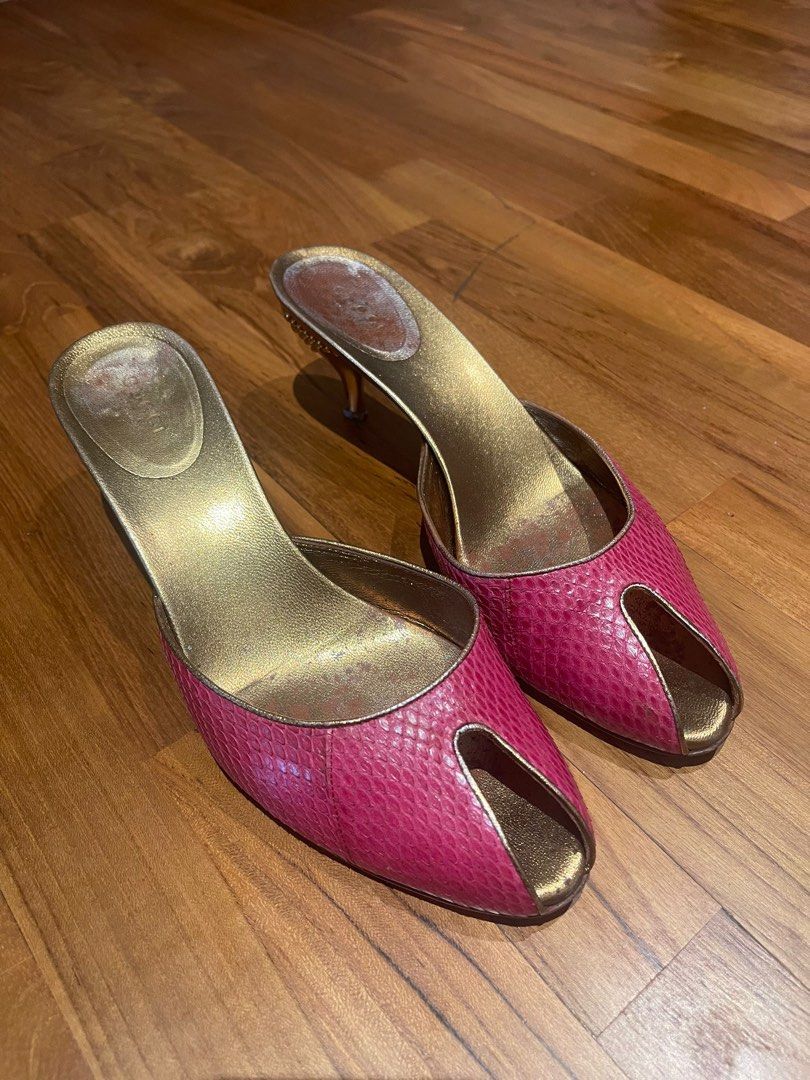 Gucci snakeskin heels store