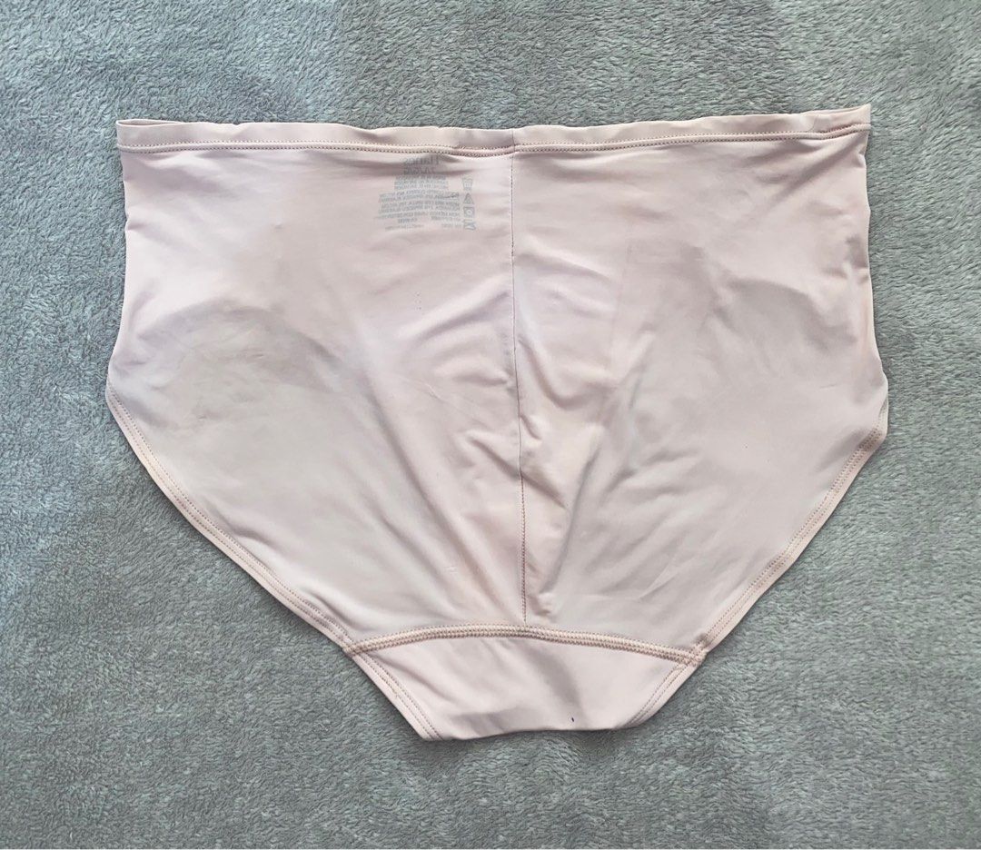 Hanes (Large-XL) Microfiber High Waist Underwear Panty, Women's Fashion,  Undergarments & Loungewear on Carousell