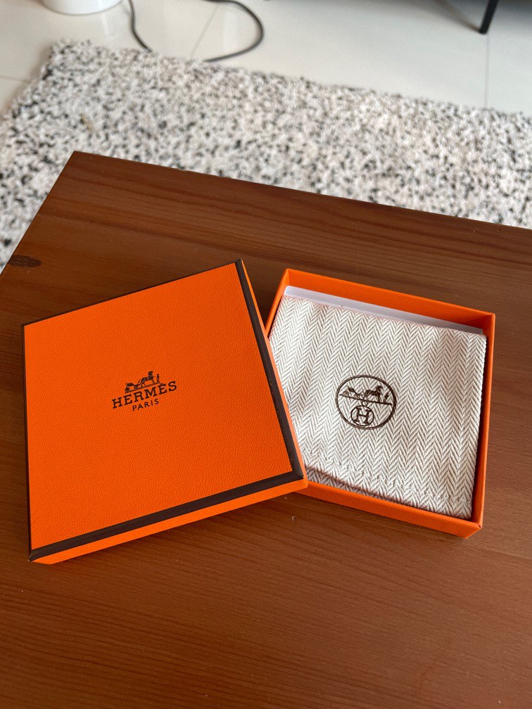 Hermes Bracelet Box (with Dustbag), Luxury, Accessories on Carousell