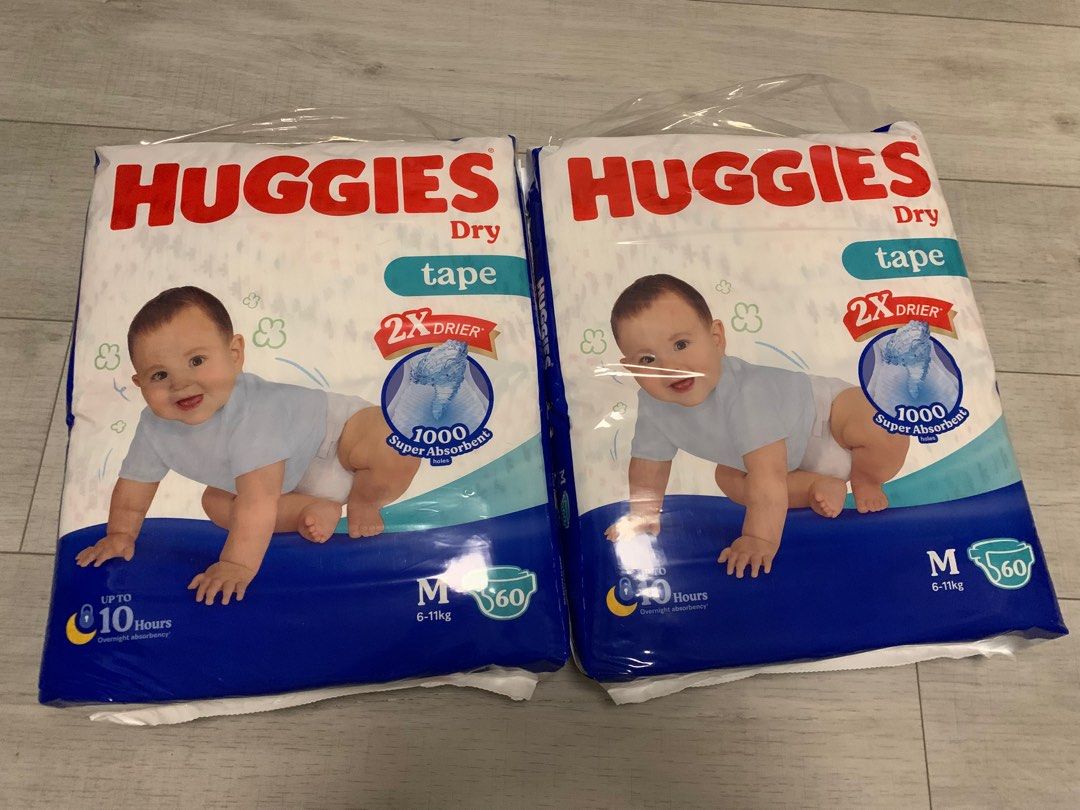 Huggies Dry, Tape (M) 60 pieces, Babies & Kids, Bathing & Changing, Diapers & Baby Wipes on