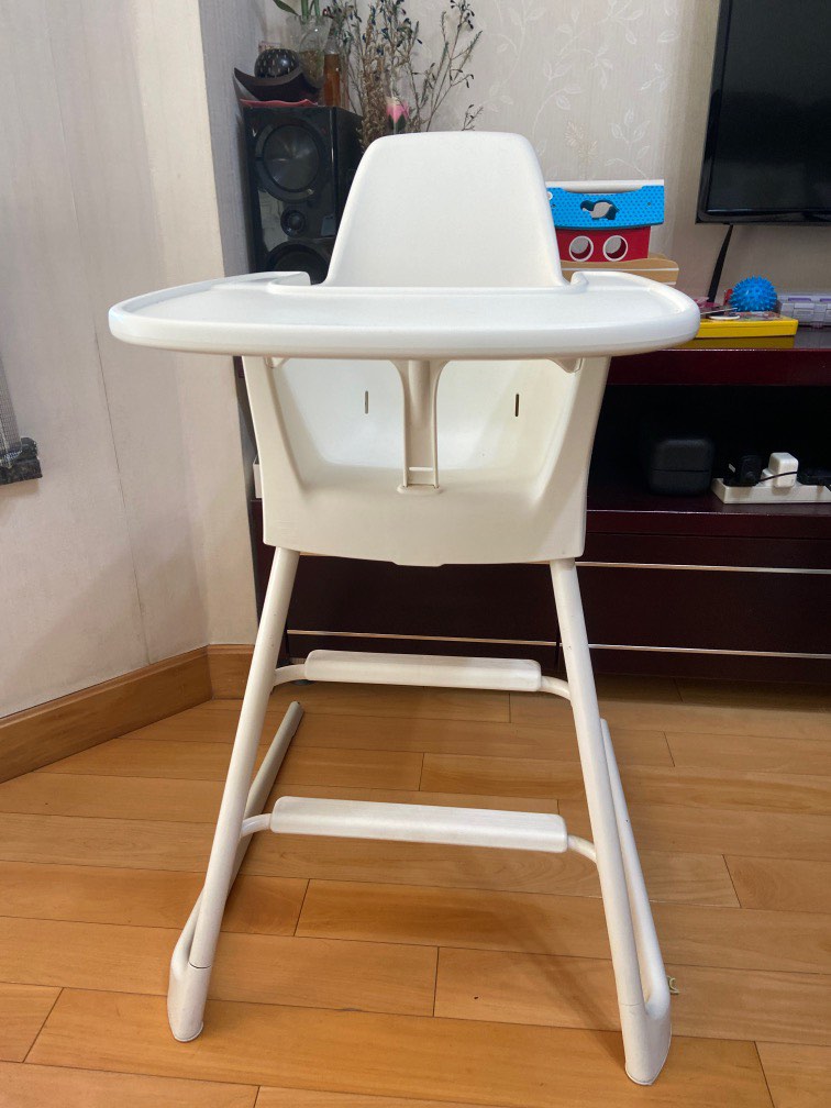 IKEA Langur high chair, 兒童＆孕婦用品, 兒童傢具, 兒童傢具 桌子及椅子 Carousell