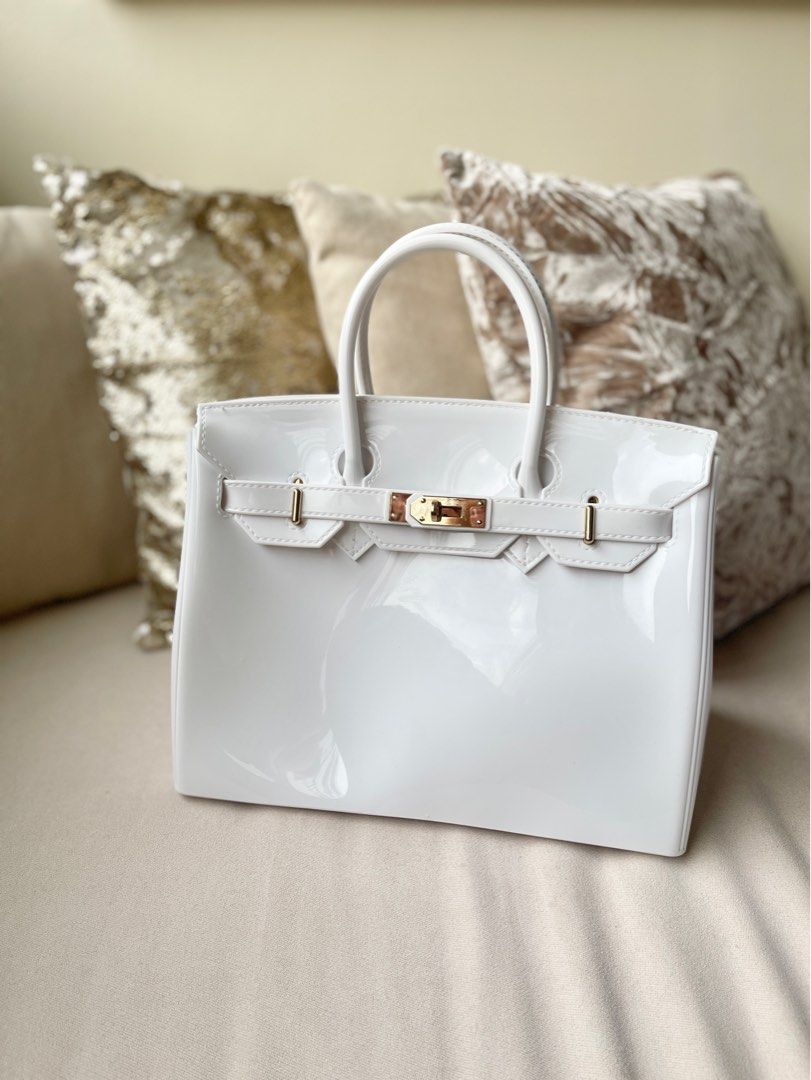 White jelly top bag
