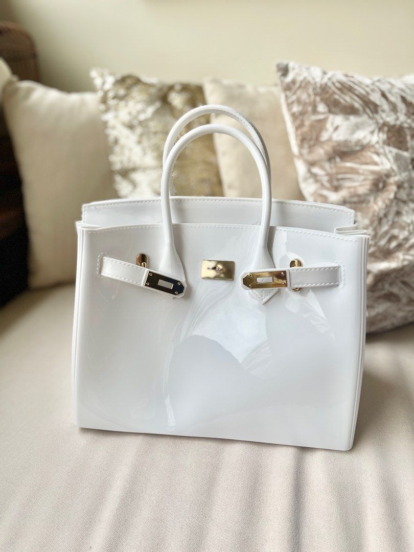 White jelly top bag