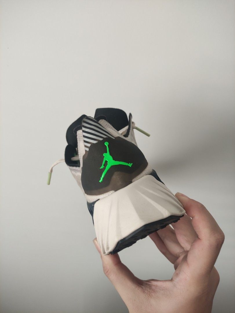 jordan zoom trunner ultimate q54