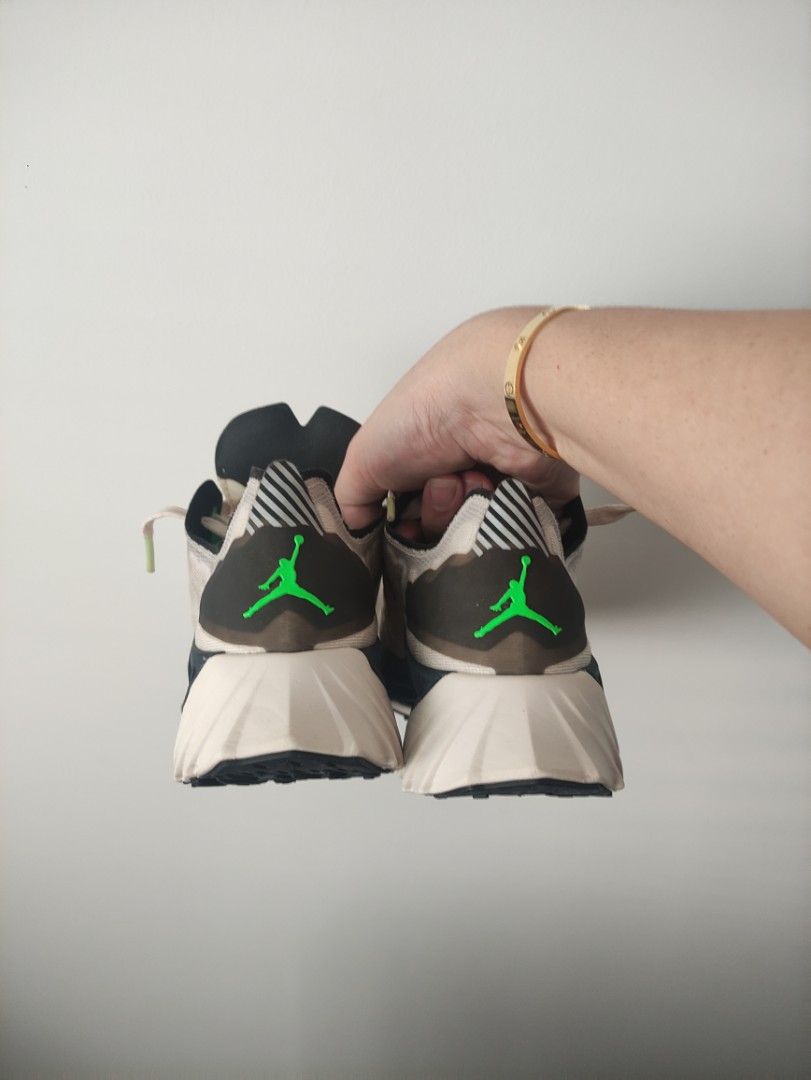 jordan zoom trunner ultimate q54