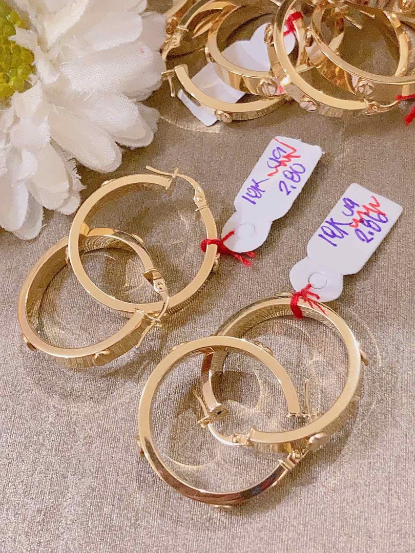 K18 Yg Hoop Earrings Japan gold, Women's Fashion, Jewelry