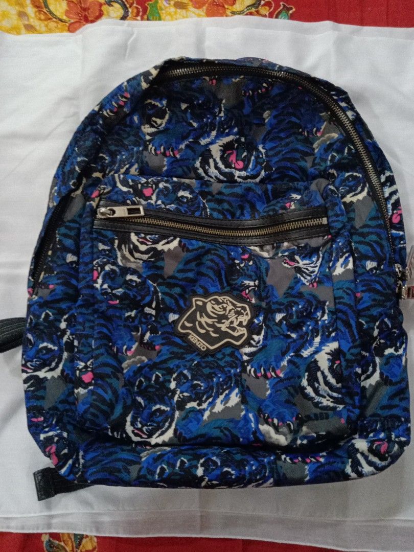 Kenzo flying shop tiger backpack