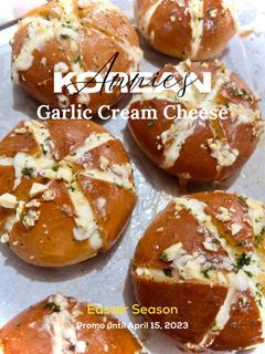 Korean Cream Cheese Garlic Bread