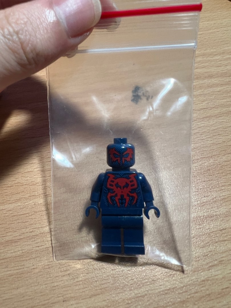 Lego spider man online 2099 minifigure
