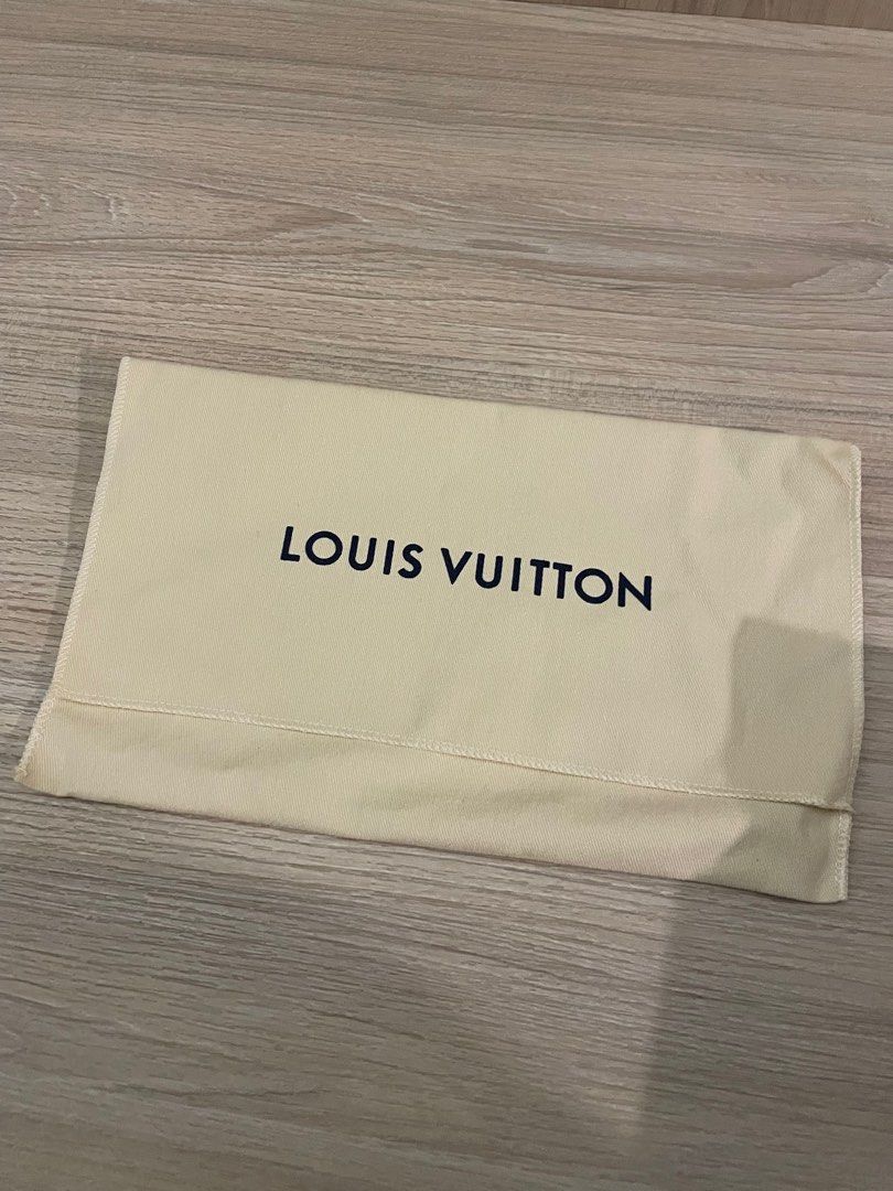 LOUIS VUITTON DOUBLE PHONE POUCH NM M81324, Men's Fashion, Bags