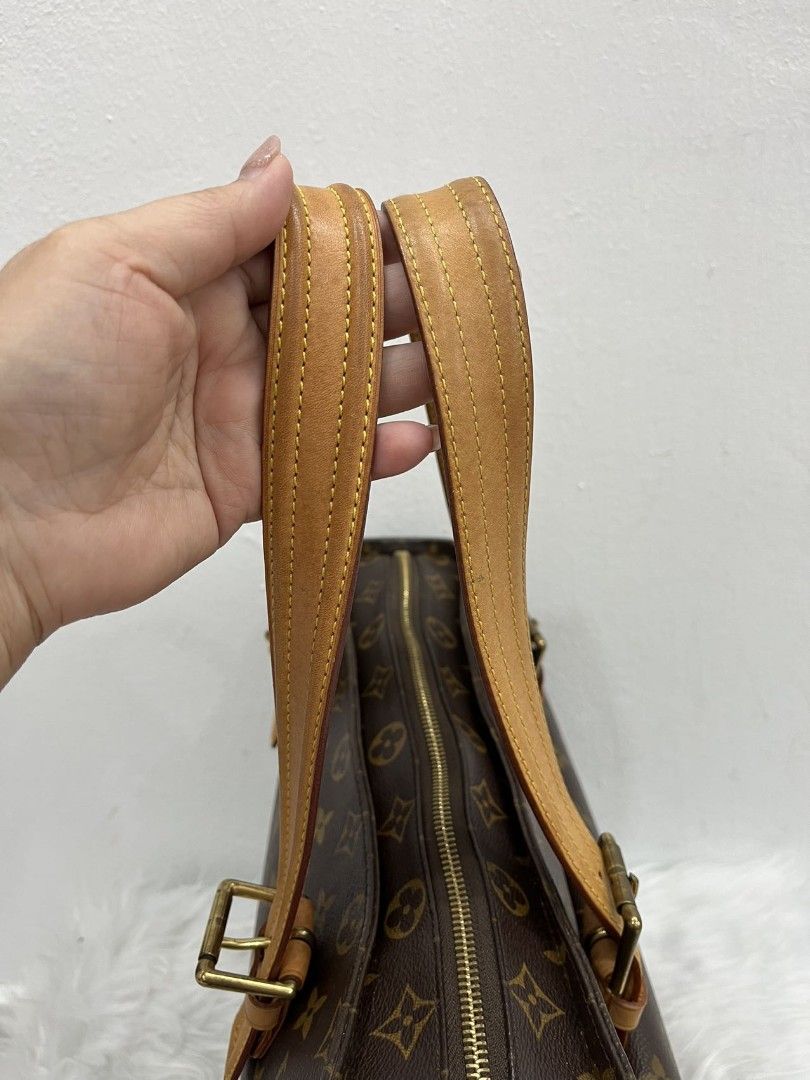 Louis Vuitton Multipli Cite 870607 Brown Monogram Canvas and Calfskin Tote,  Luxury, Bags & Wallets on Carousell