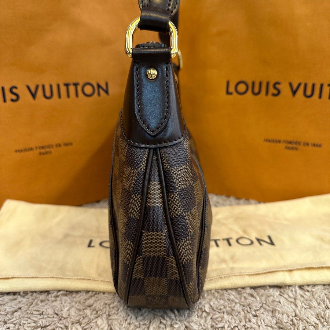 Louis Vuitton Damier Thames PM, Luxury, Bags & Wallets on Carousell