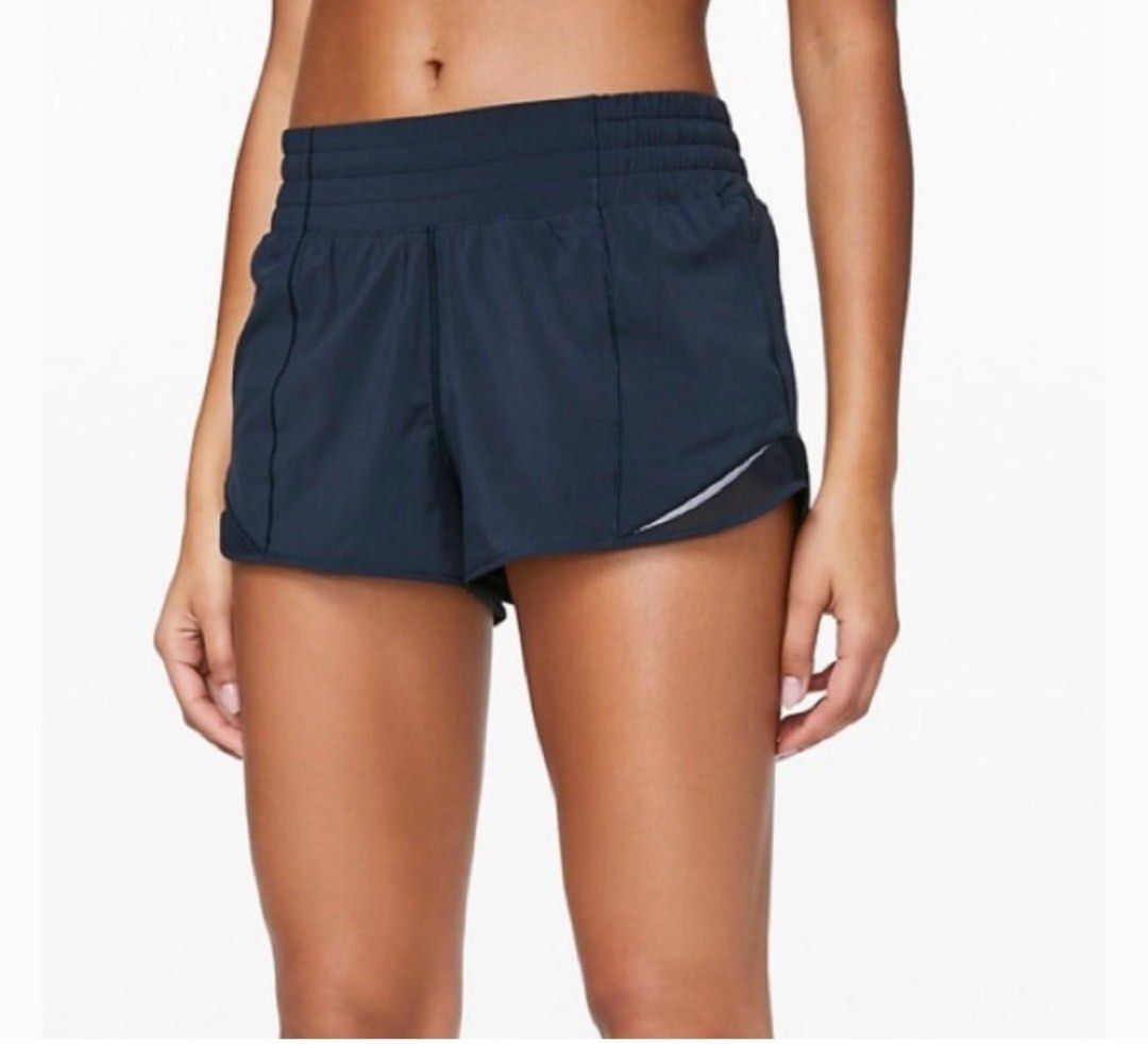 Lululemon Hotty Hot Shorts 4” (Sz 4), Women's Fashion, Activewear on  Carousell