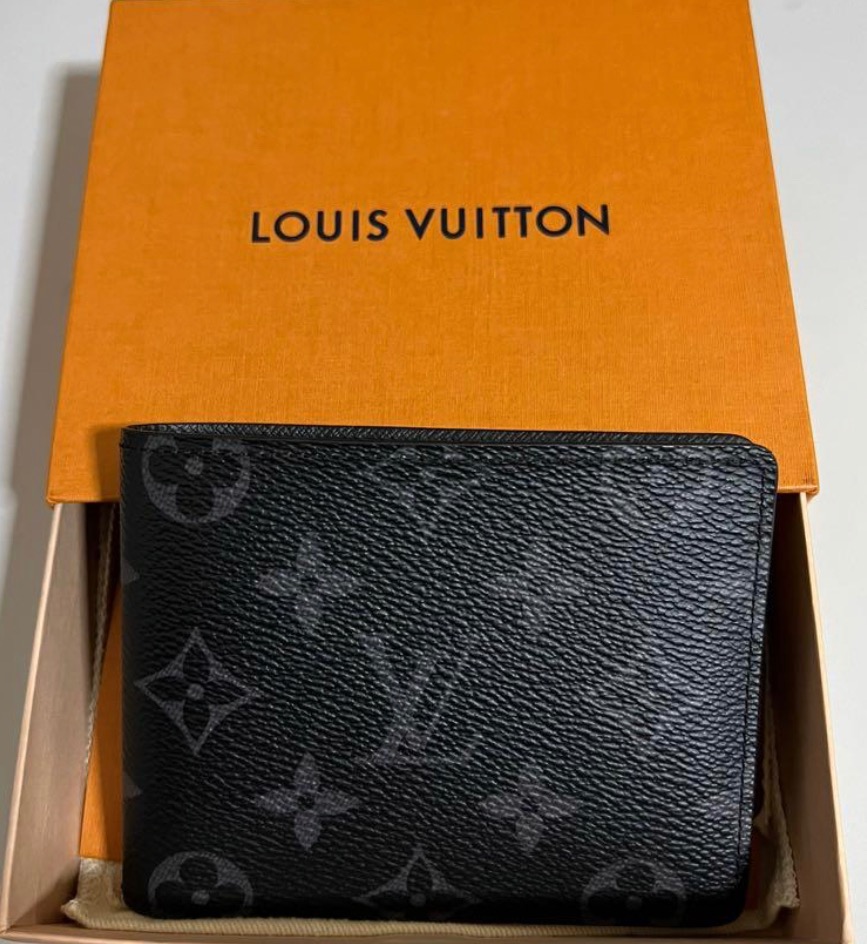 LV X Supreme chain wallet, Luxury, Bags & Wallets on Carousell
