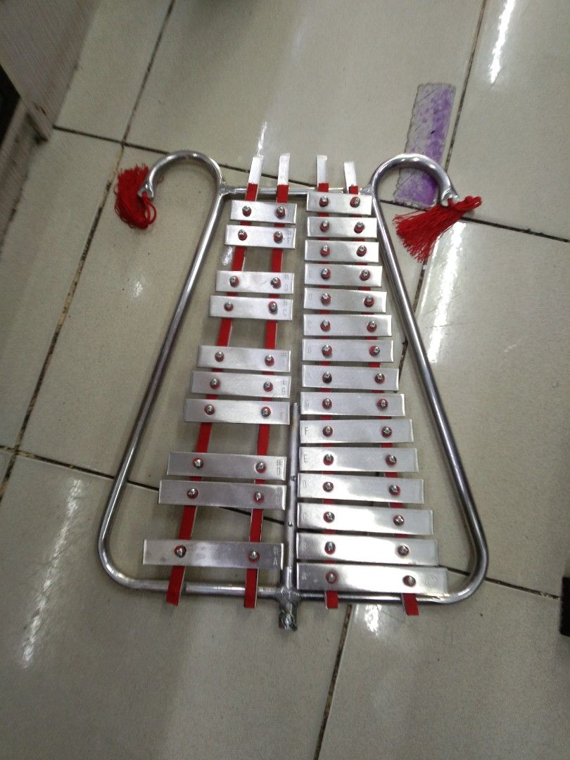 Lyre (Category: Musical Instruments) located in Las Pinas. Submitted by andreadomingo2518 (Listing ID 1226892706, Image 3). Description: lyre available in small and medium with bag , stick, strap.