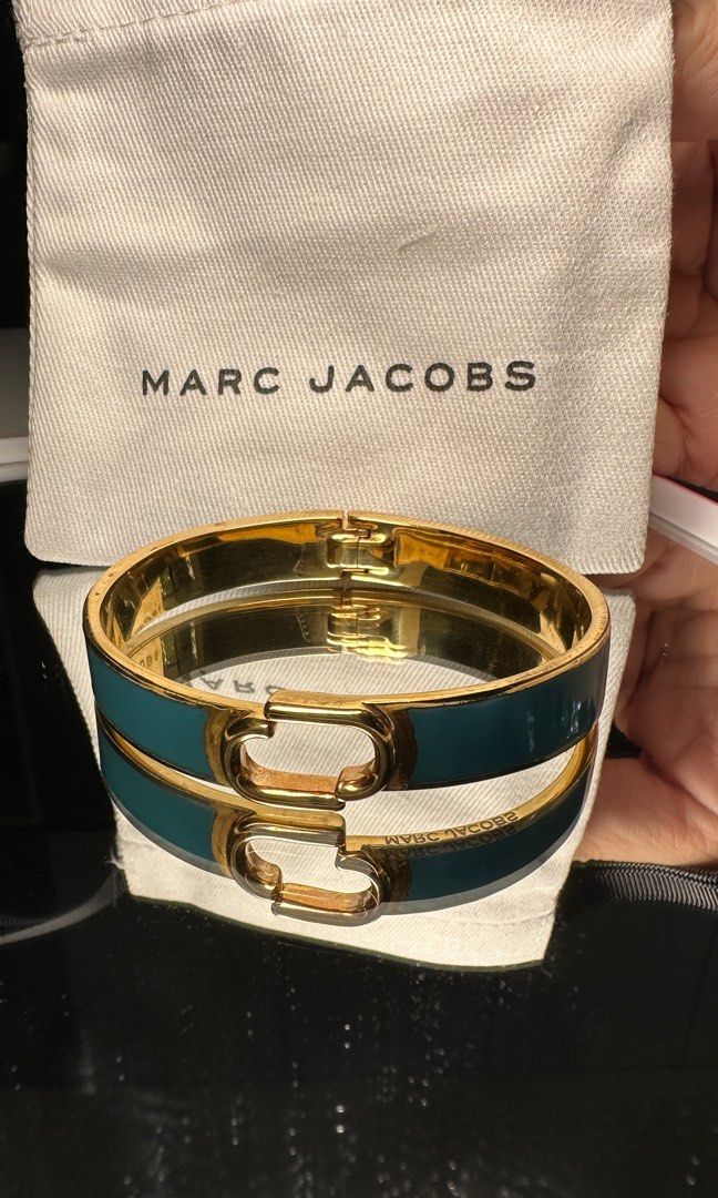 Marc jacobs new arrivals hinge bracelet