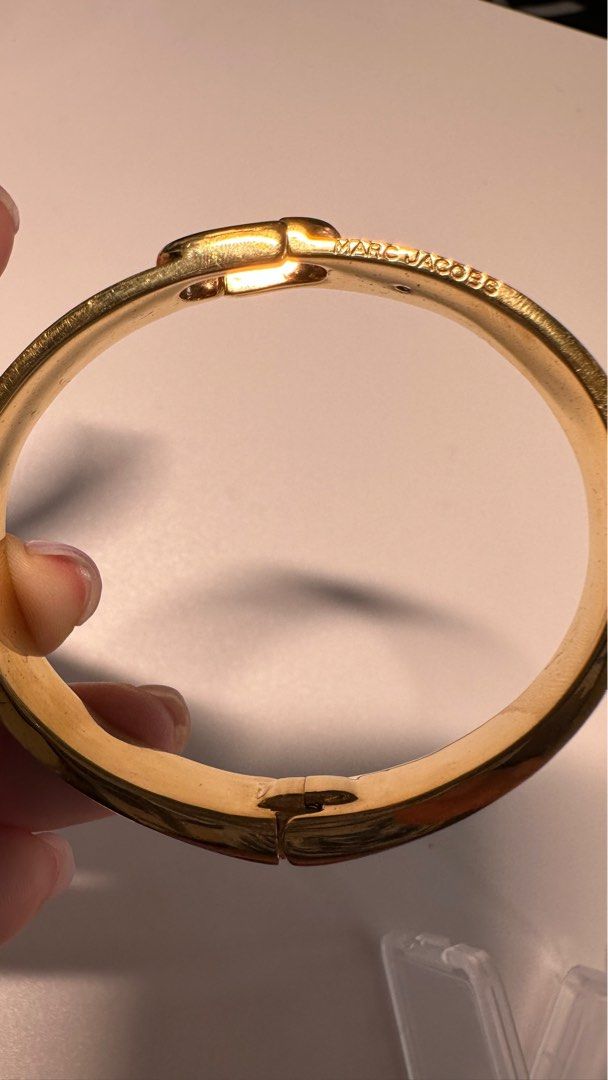 Marc jacobs hotsell hinge bracelet