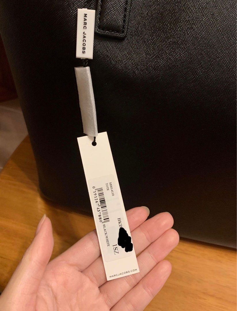 Marc jacobs m0014110 store