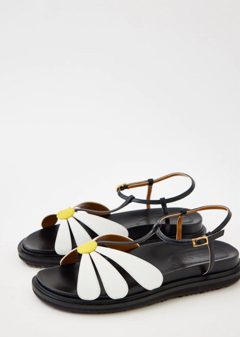 Marni Daisy sandal size EU 41, Fesyen Wanita, Sepatu di Carousell