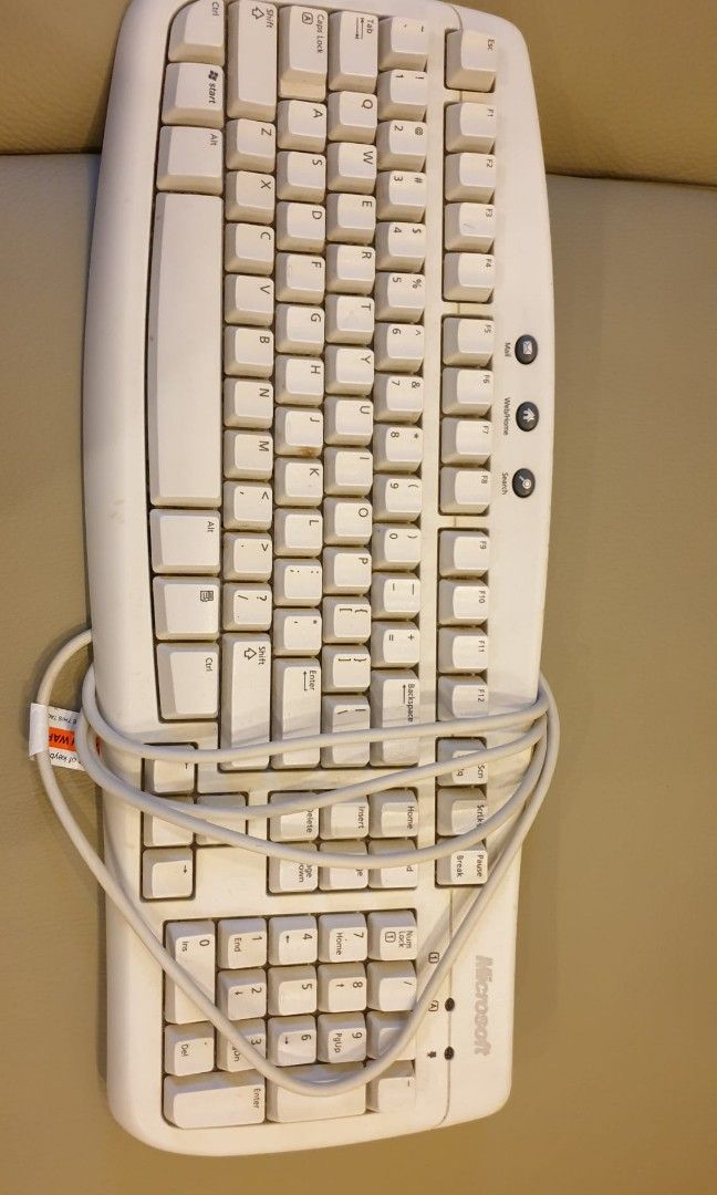 Microsoft ps2 keyboard, Computers & Tech, Parts & Accessories, Computer ...