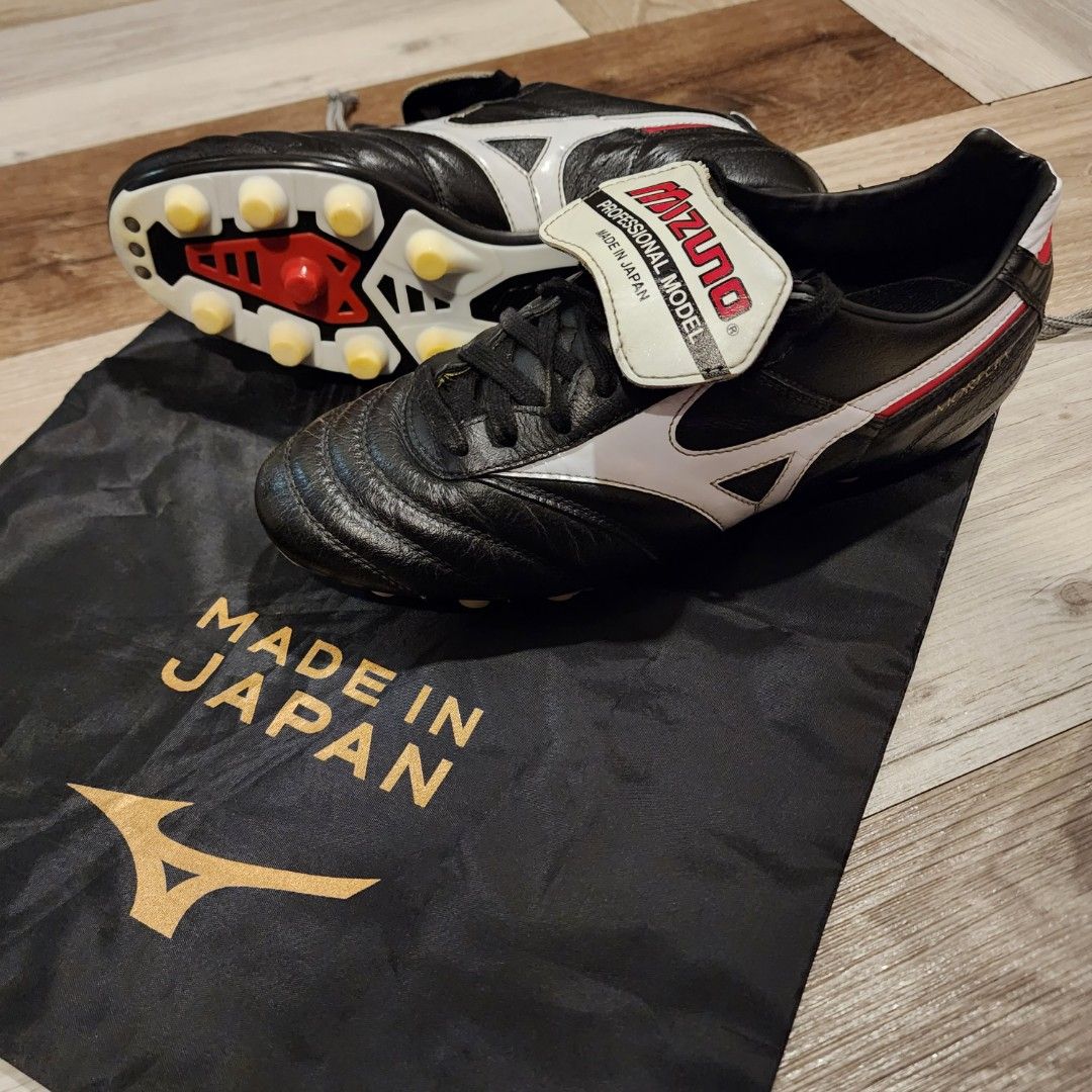 Mizuno Morelia Size UK7.5 Men s Fashion Footwear Casual shoes