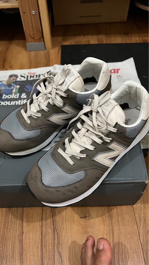 New Balance 574 Men s Fashion Footwear Sneakers on Carousell