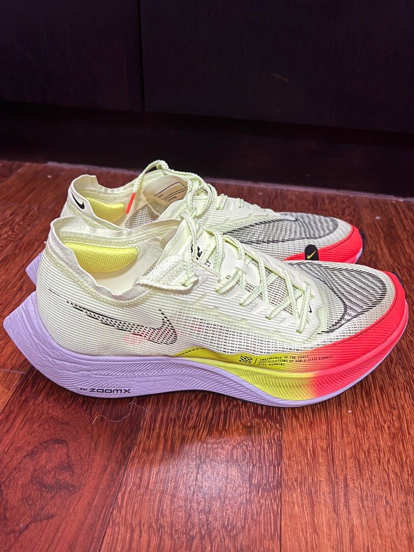 vaporfly size 11