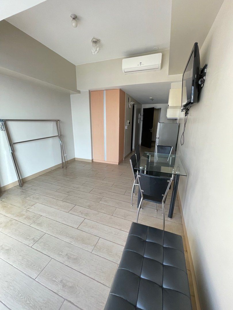 One Eastwood Avenue tower 1 studio condo for rent, Property, Rentals