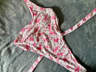 (Category: ) located in . Submitted by xtindera (Listing ID 1226902810, Image 1). Description: .