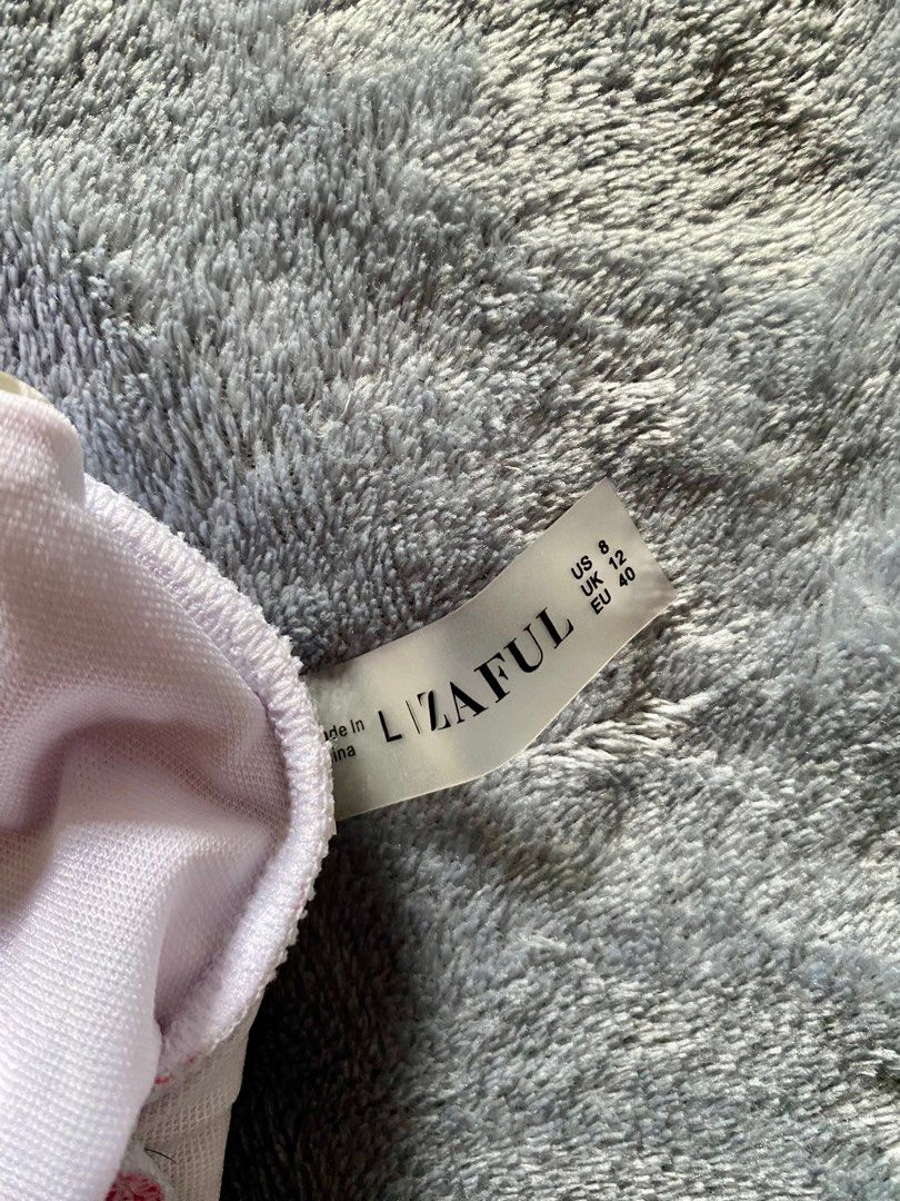 L One side Zaful one piece (Category: Bikinis & Swimsuits) located in Pasig City. Submitted by xtindera (Listing ID 1226902810, Image 3). Description: +used once +padded.