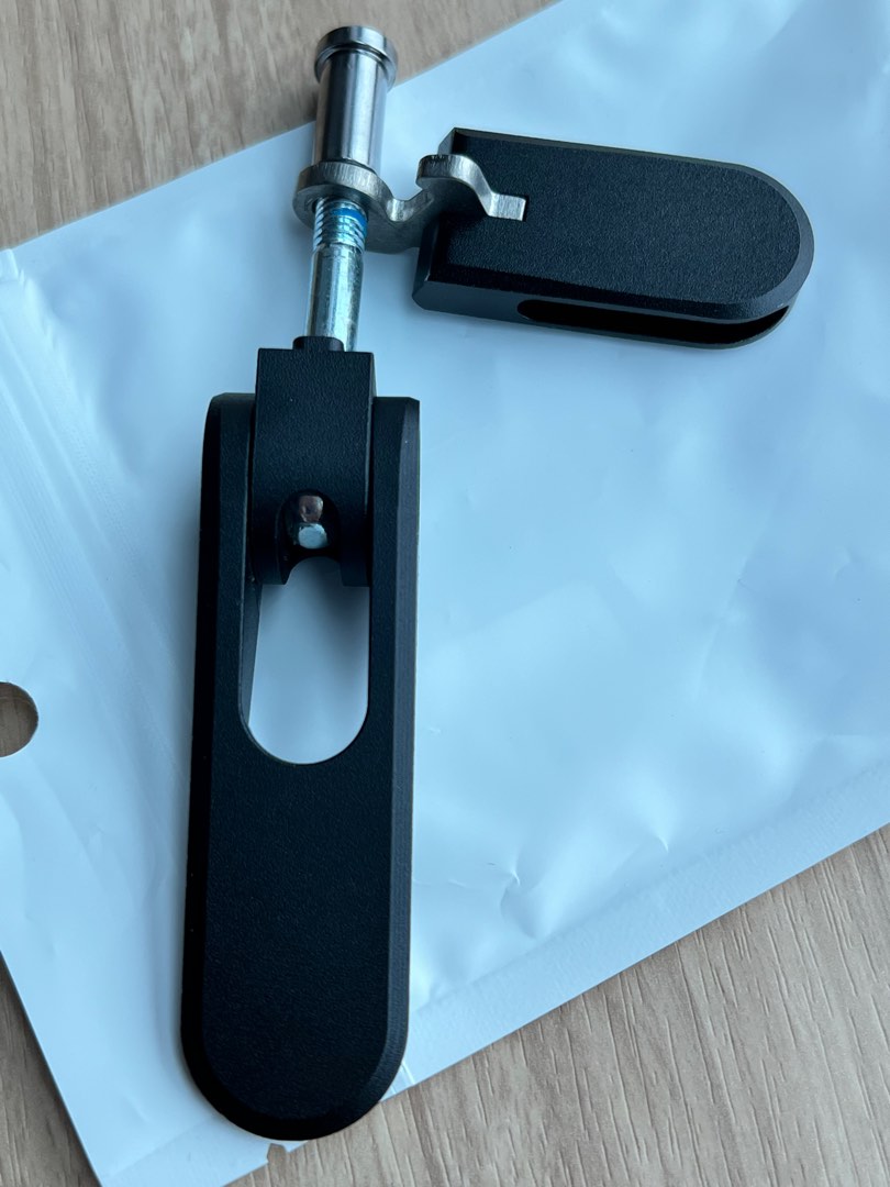 Original Brompton Seatpost clamp set (from T Line), Sports Equipment