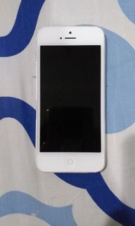 [ORIGINAL] White Iphone 5 64gb (Japan Softbank locked) RUSH