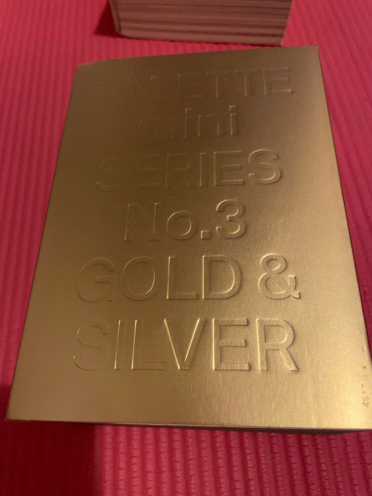 PALETTE mini Series 03: Gold & Silver (金色與銀色的設計), 哩哩扣扣