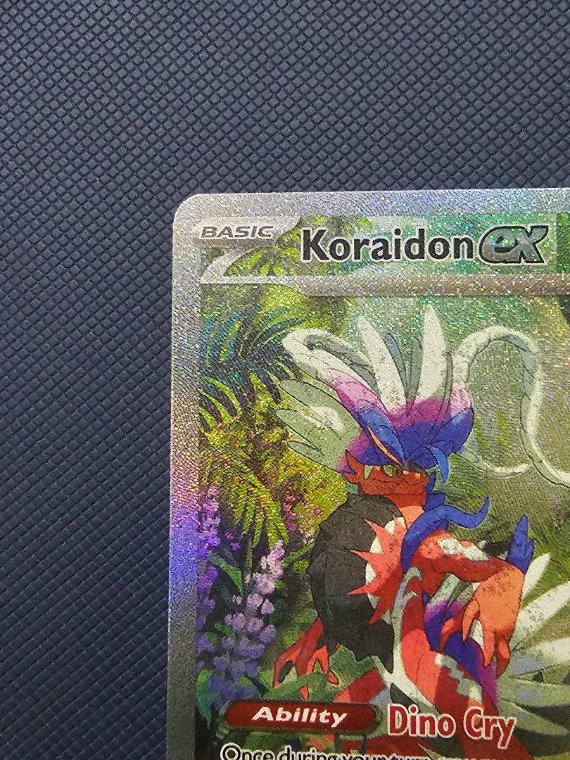 Carta 247/198 TCG Original Copag Pokémon Card Koraidon EX Full Art  Brilhante Foil Holográfico Texturizada