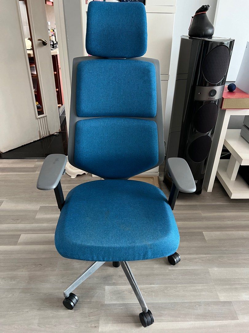Posh by herman miller Activity model