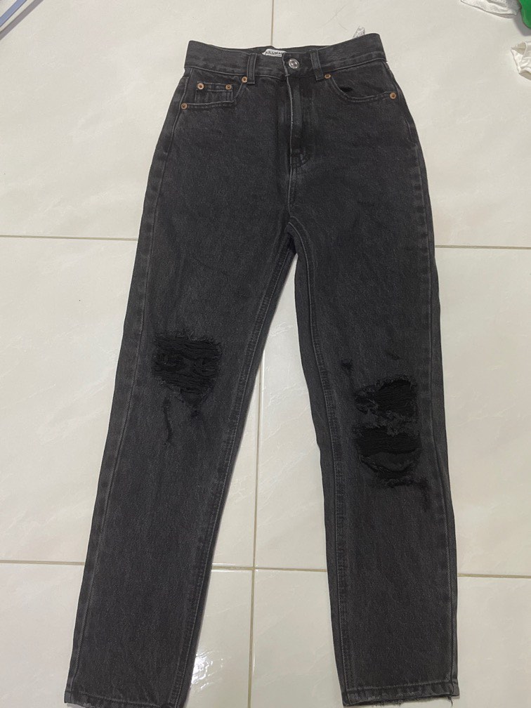 Pull and bear y2k black jeans straightish mom jeans, Women's Fashion
