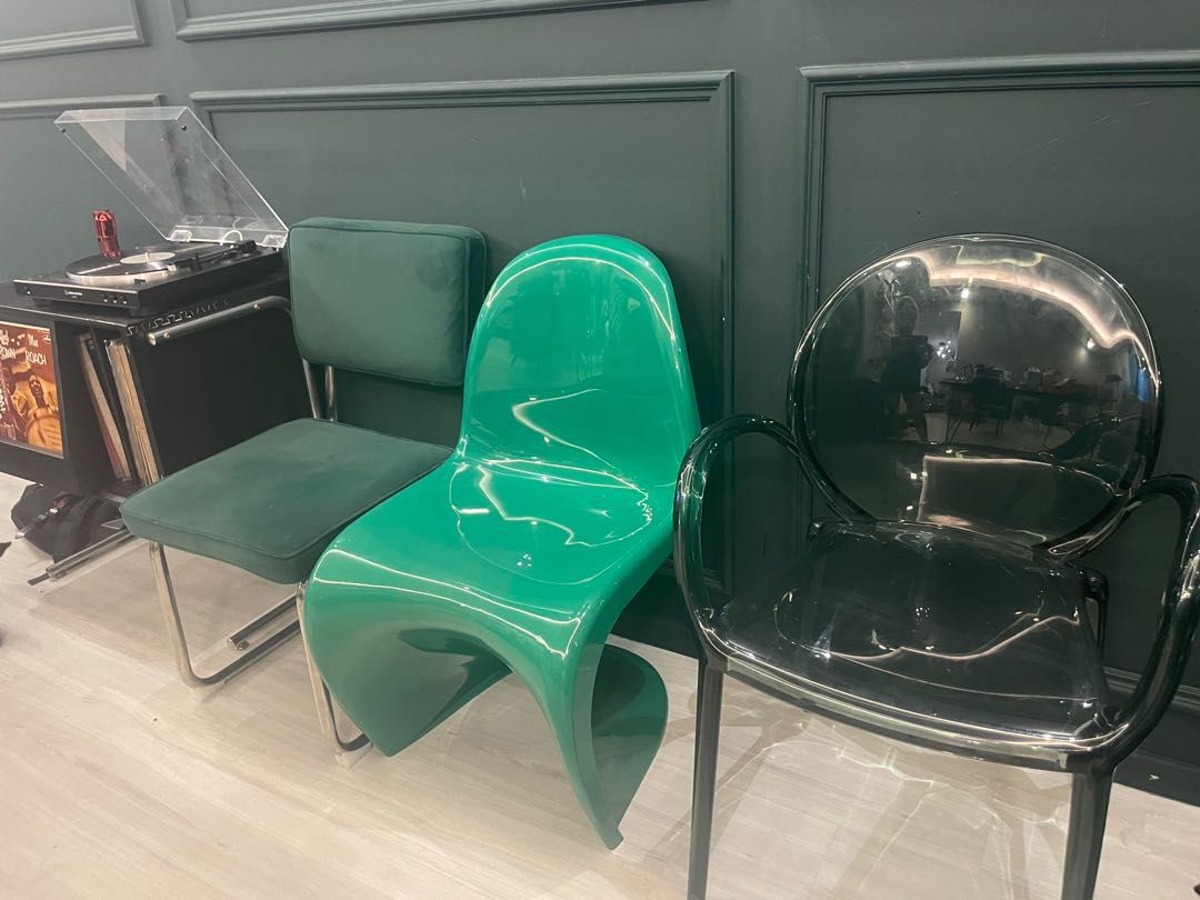 Quirky chair 2025