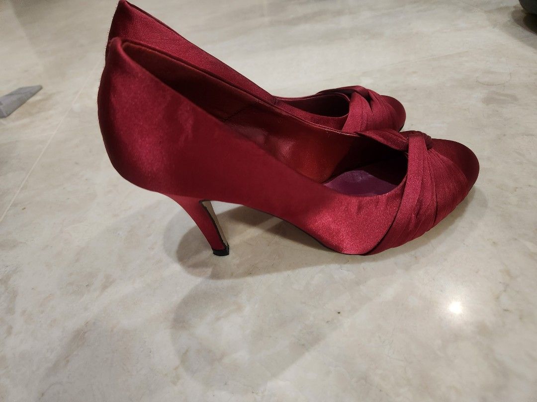 Red satin discount heels with bow
