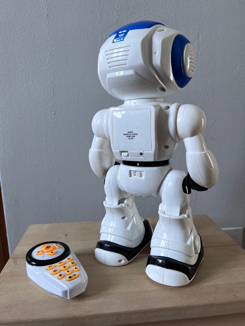 Remote Control Interactive Robot, Hobbies & Toys, Toys & Games on Carousell