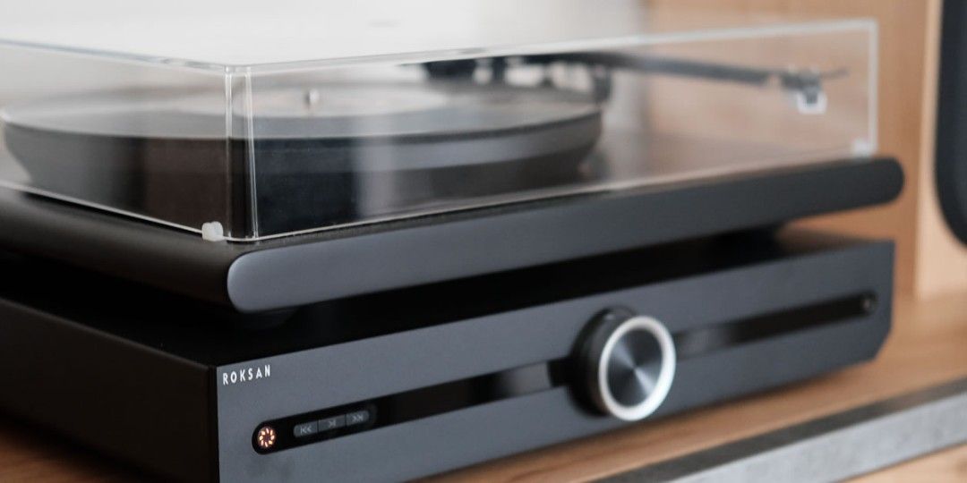 Roksan Attessa Integrated Amplifier bundle Bower & Wikins 607 S2 Anniversary Edition, Audio, Soundbars, Speakers & Amplifiers on Carousell