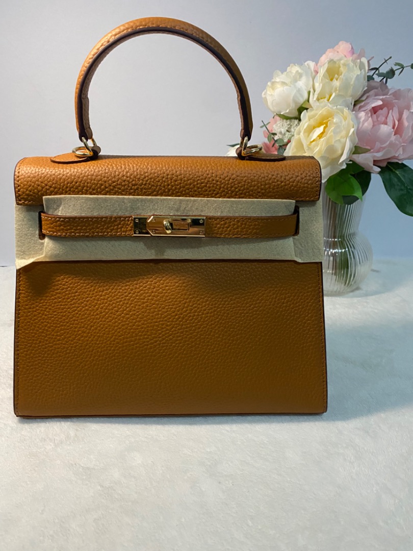 Hermes Kelly Brown for sale