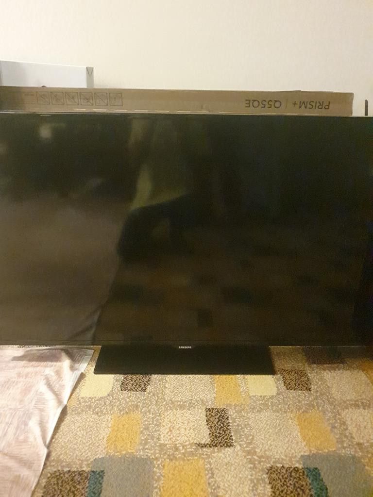 Samsung 55 inch TV for sale, TV & Home Appliances, TV & Entertainment