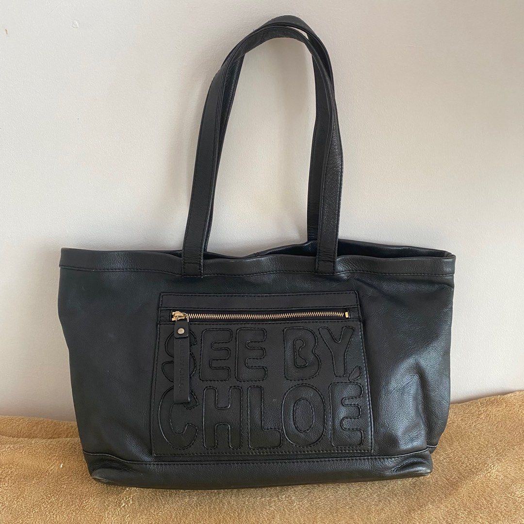 SEE BY CHLOE tote bag (Category: Luxury Bags & Wallets) located in Dasmarinas. Submitted by shop.ysaa (Listing ID 1226933106, Image 1). Description: .
