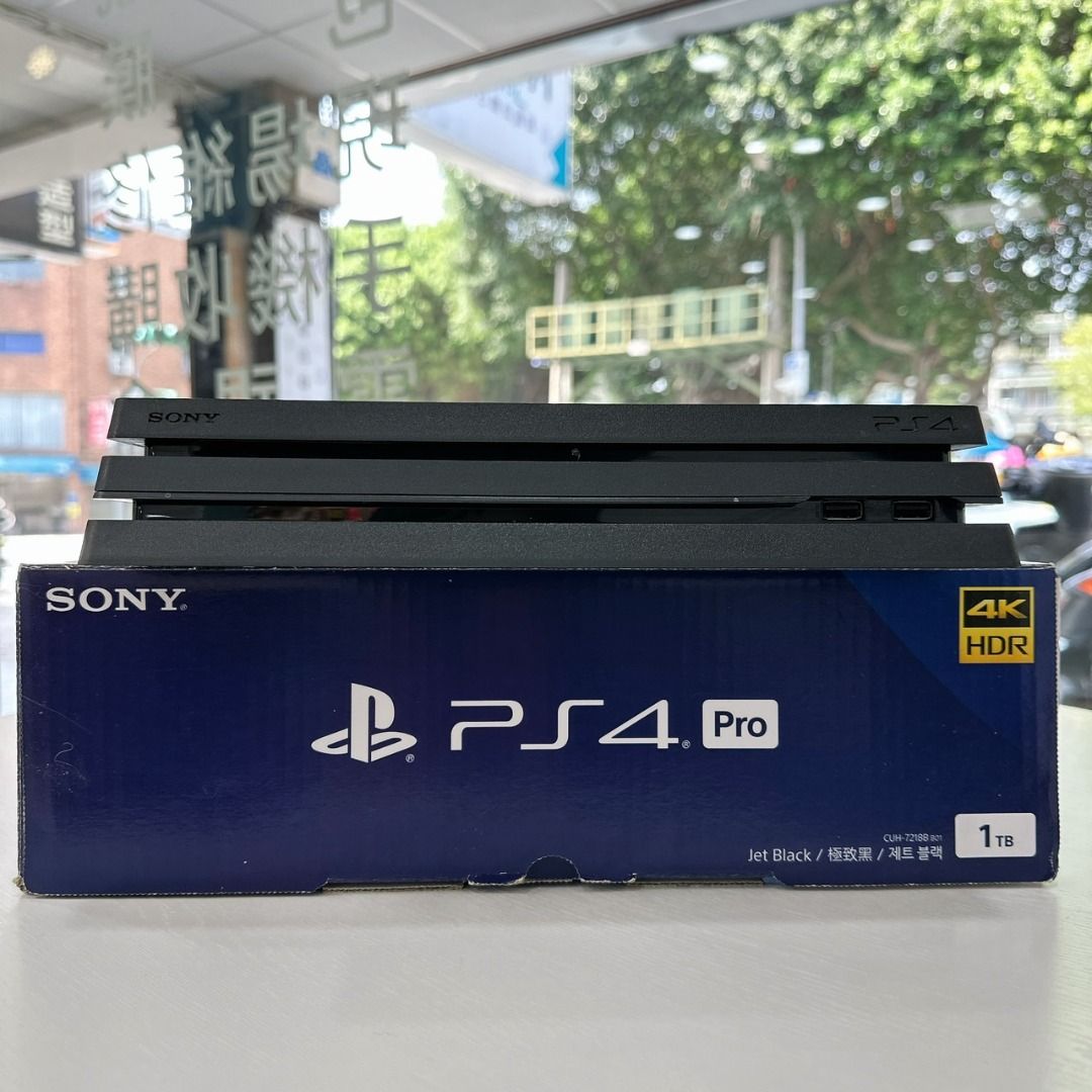 Ps4 pro branco - Videogames - Muca, Macapá 1254361679